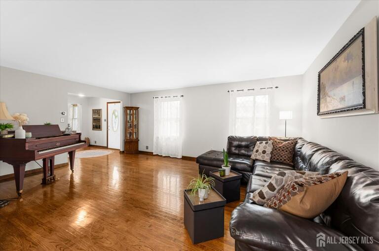Photo 4 of 12 Holly Park Drive, South Plainfield NJ 07080, South Plainfield, NJ