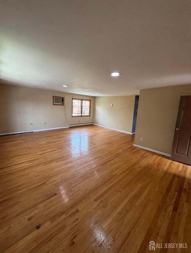 Photo 3 of 68 christopher st Street # 2, Carteret NJ 07008, Carteret, NJ