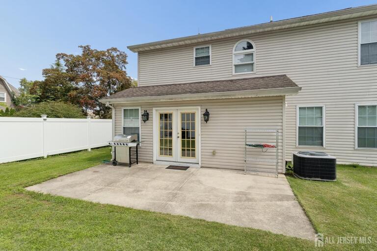 Photo 17 of 531 Manor Road, Beverly NJ 08010, Beverly, NJ
