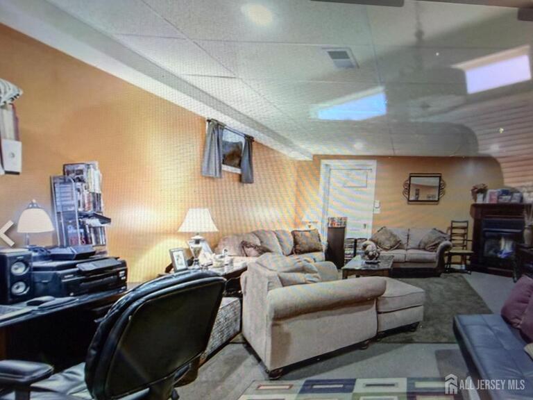 Photo 12 of 339 Jeffries Street, Perth Amboy NJ 08861, Perth Amboy, NJ