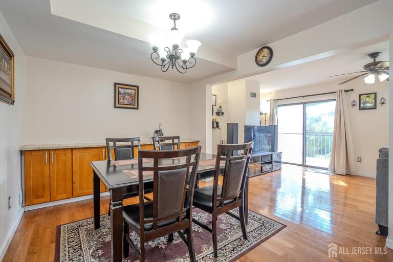 Photo 4 of 6005 N Oaks Boulevard, North Brunswick NJ 08902, North Brunswick, NJ