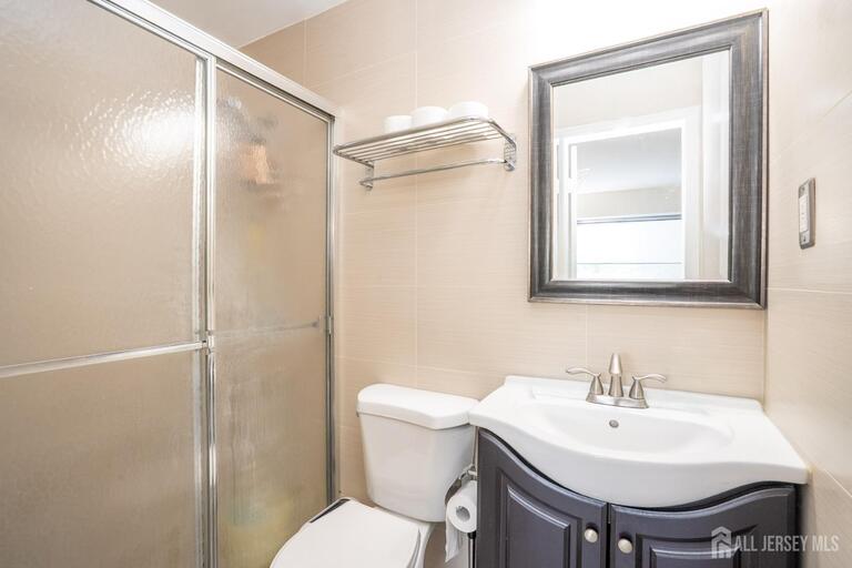 Photo 24 of 6005 N Oaks Boulevard, North Brunswick NJ 08902, North Brunswick, NJ