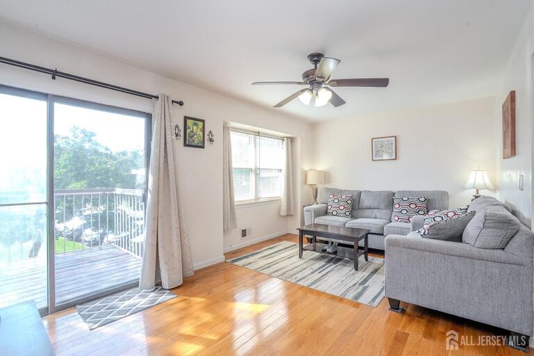 Photo 12 of 6005 N Oaks Boulevard, North Brunswick NJ 08902, North Brunswick, NJ