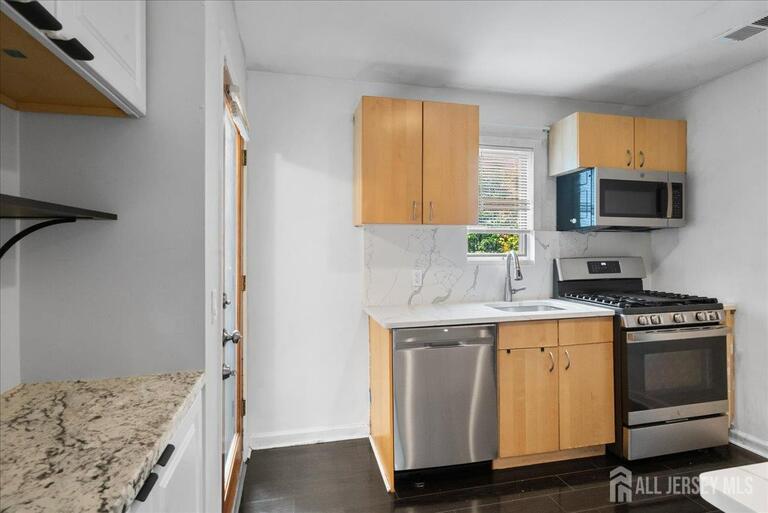 Photo 5 of 152 George Street, New Brunswick NJ 08901, New Brunswick, NJ