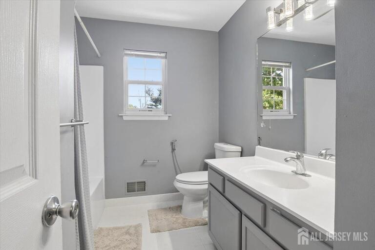 Photo 29 of 8 Piluso Way, Piscataway NJ 08854, Piscataway, NJ