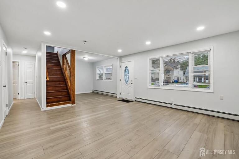 Photo 4 of 89 Homes Park Avenue, Iselin NJ 08830, Iselin, NJ