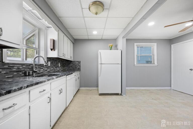 Photo 7 of 48 Buchanan Avenue, Sayreville NJ 08859, Sayreville, NJ