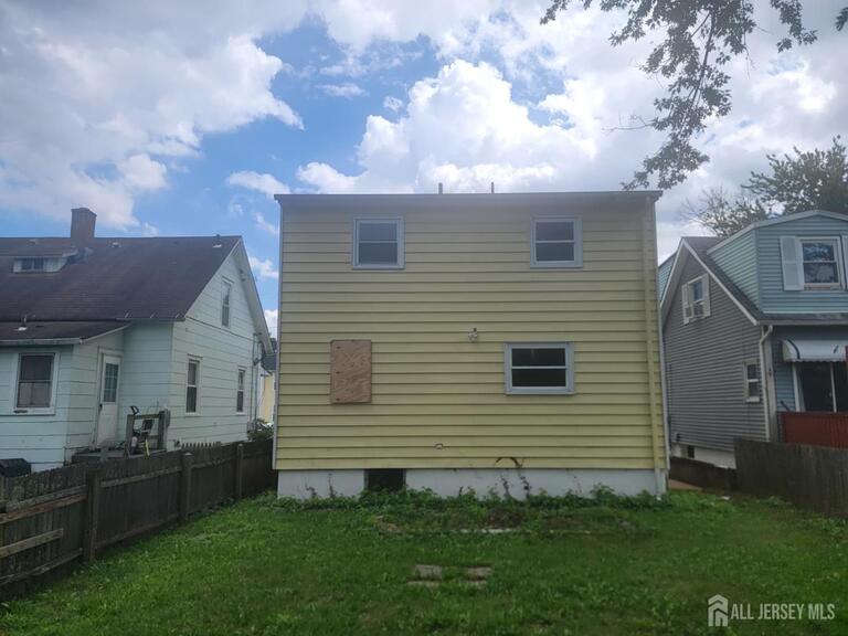 Photo 14 of 4 Vale Street, Edison NJ 08817, Edison, NJ