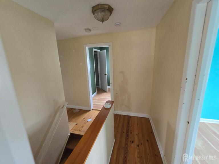 Photo 7 of 4 Vale Street, Edison NJ 08817, Edison, NJ