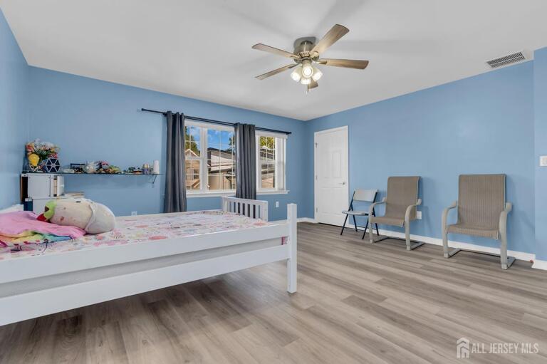 Photo 26 of 425 Thomas Street, Perth Amboy NJ 08861, Perth Amboy, NJ