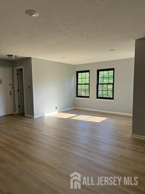 Photo 3 of 184 Wycoff Way, East Brunswick NJ 08816, East Brunswick, NJ