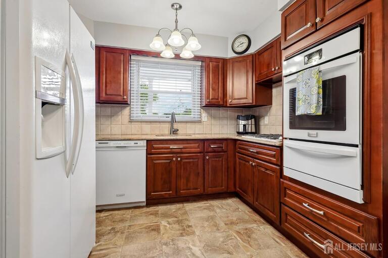 Photo 9 of 55 Lench Avenue, Edison NJ 08820, Edison, NJ