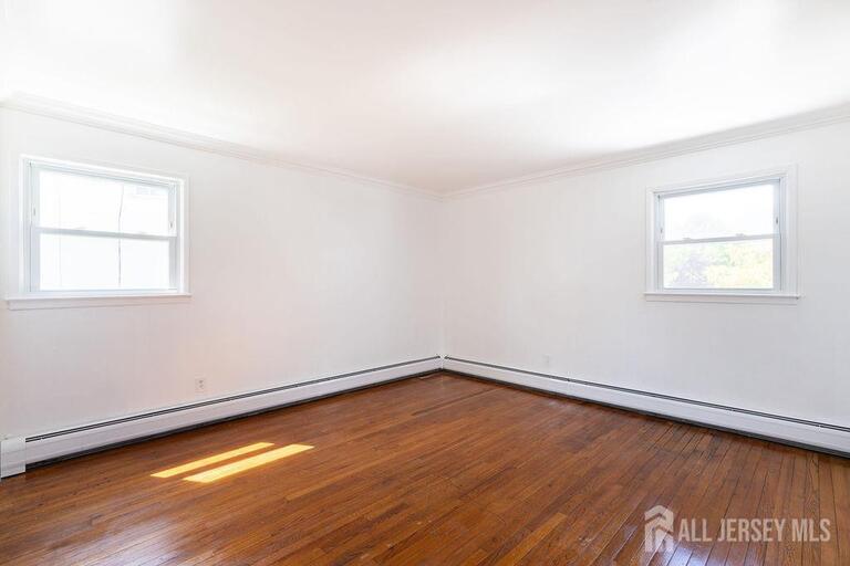 Photo 17 of 19 Jonquil Circle, Fords NJ 08863, Fords, NJ