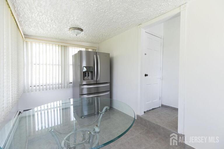 Photo 14 of 19 Jonquil Circle, Fords NJ 08863, Fords, NJ