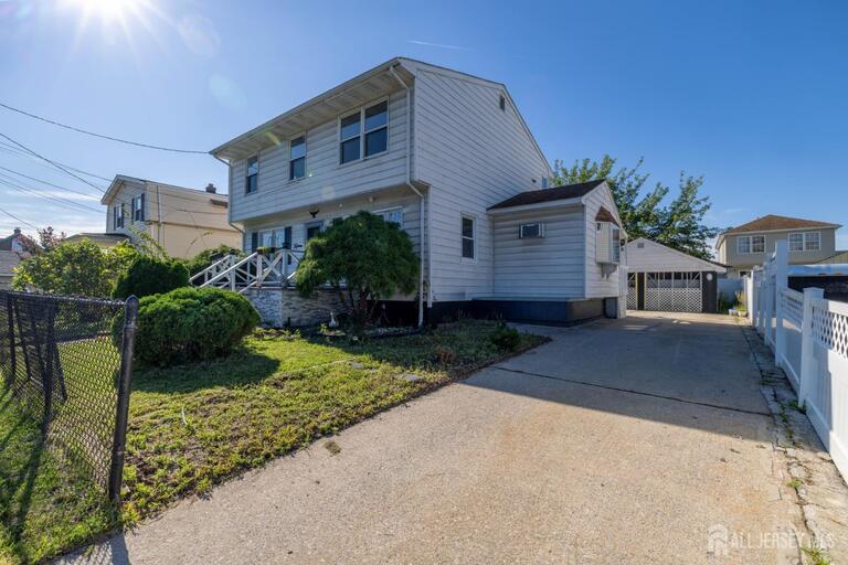 Photo 1 of 15 Clinton Avenue, Keasbey NJ 08832, Keasbey, NJ