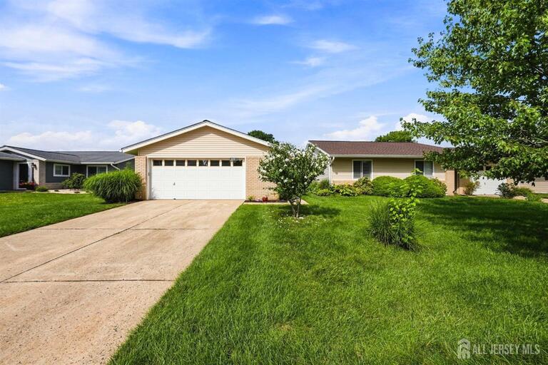 Photo 1 of 433 Andover Drive # A, Jamesburg NJ 08831, Jamesburg, NJ