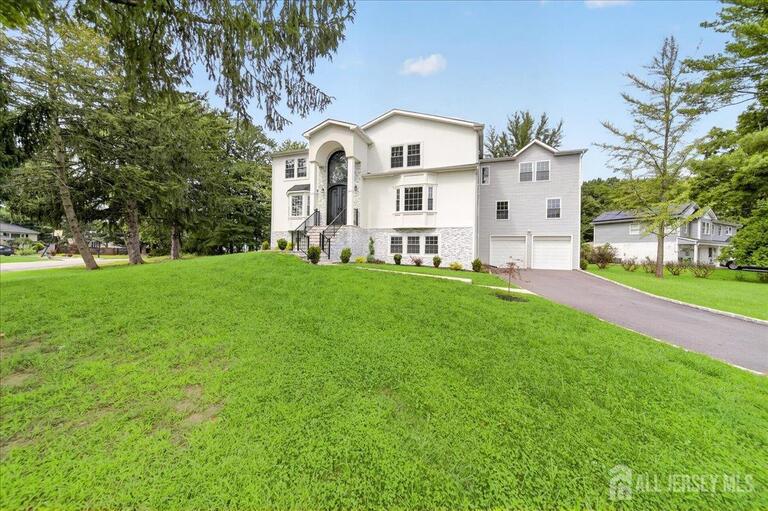 Photo 4 of 22 Mary Ellen Drive, Edison NJ 08820, Edison, NJ