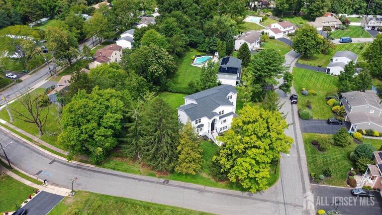Photo 11 of 22 Mary Ellen Drive, Edison NJ 08820, Edison, NJ