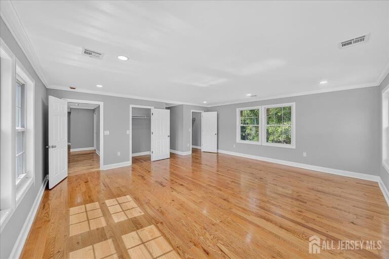 Photo 47 of 22 Mary Ellen Drive, Edison NJ 08820, Edison, NJ