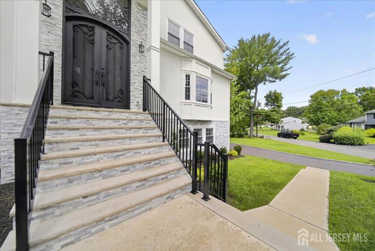 Photo 5 of 22 Mary Ellen Drive, Edison NJ 08820, Edison, NJ