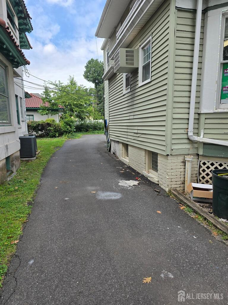 Photo 2 of 253 Livingston Avenue, New Brunswick NJ 08901, New Brunswick, NJ