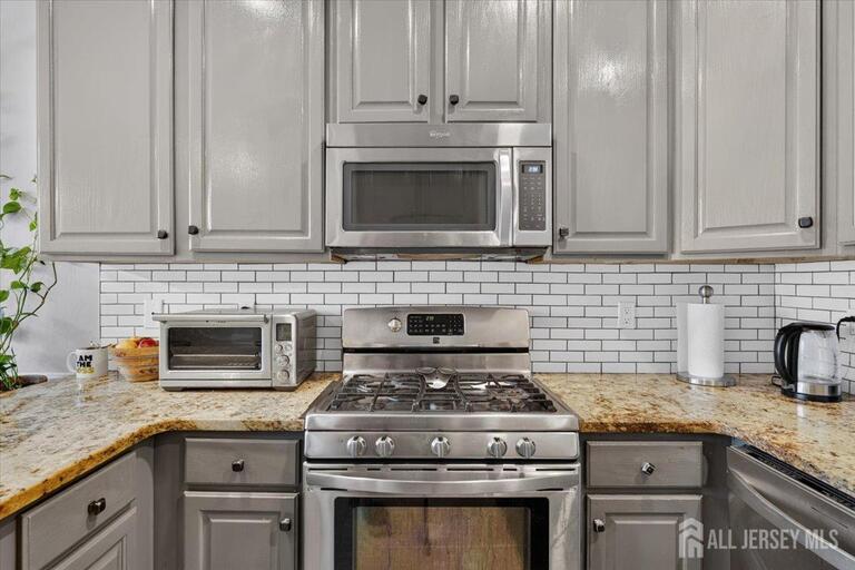 Photo 7 of 1008 Blossom Circle, South Brunswick NJ 08810, South Brunswick, NJ