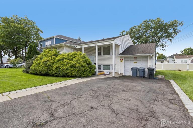 Photo 3 of 1005 Green Street, Iselin NJ 08830, Iselin, NJ