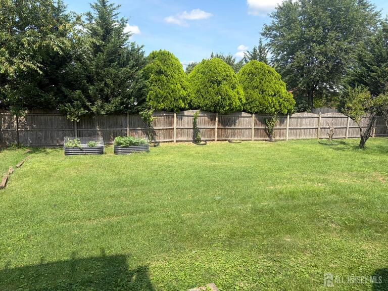 Photo 13 of 116 Lafayette Place, South Plainfield NJ 07080, South Plainfield, NJ
