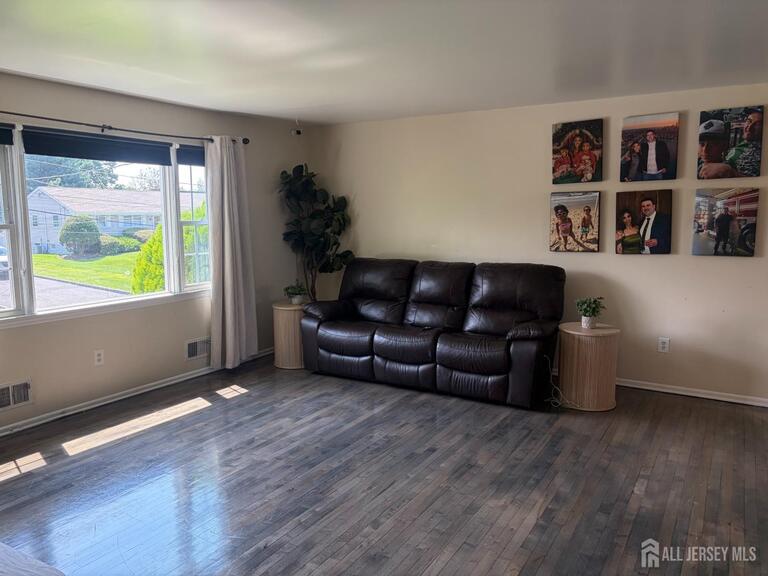 Photo 2 of 116 Lafayette Place, South Plainfield NJ 07080, South Plainfield, NJ