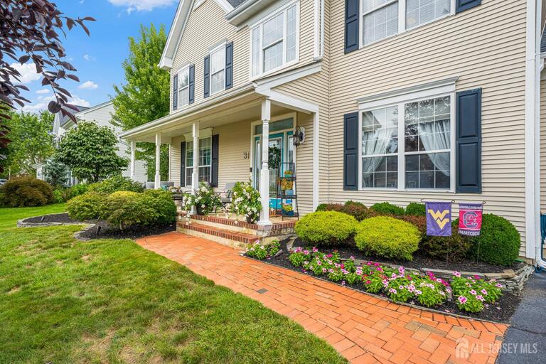 Photo 5 of 31 Woodstown Drive, Freehold NJ 07728, Freehold, NJ