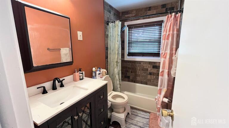 Photo 9 of 86 Mitchell Avenue, Piscataway NJ 08854, Piscataway, NJ
