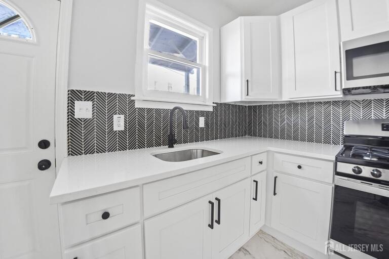 Photo 15 of 156 Lewis Street, Perth Amboy NJ 08861, Perth Amboy, NJ