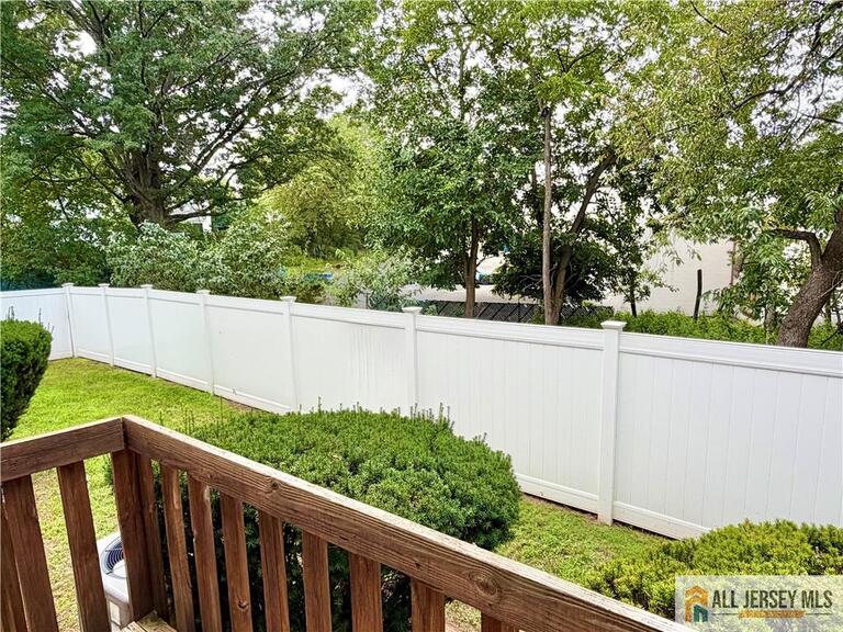 Photo 12 of 86 Wilton Avenue NE # 403, Middlesex NJ 08846, Middlesex, NJ