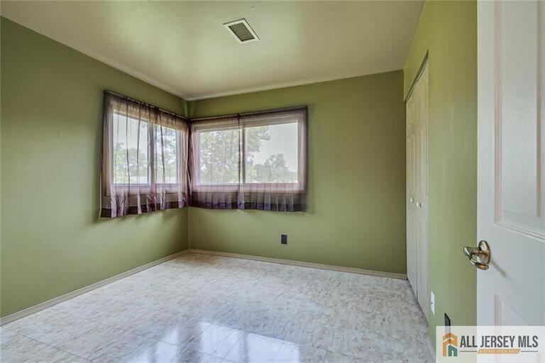 Photo 12 of 26 Kendall Road, South Brunswick NJ 08824, South Brunswick, NJ