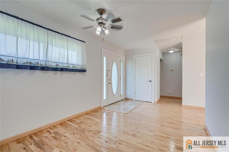 Photo 2 of 26 Kendall Road, South Brunswick NJ 08824, South Brunswick, NJ