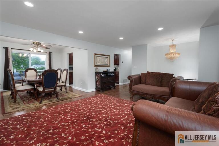 Photo 5 of 2025 Oak Tree Road, Edison NJ 08820, Edison, NJ