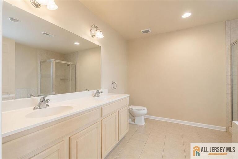Photo 17 of 160 Teeple Place, South Plainfield NJ 07080, South Plainfield, NJ