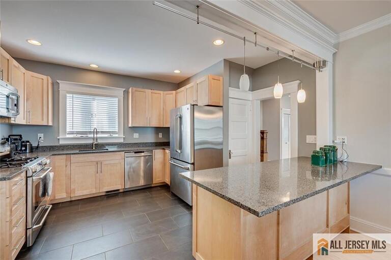 Photo 5 of 31 Riva Avenue, Milltown NJ 08850, Milltown, NJ