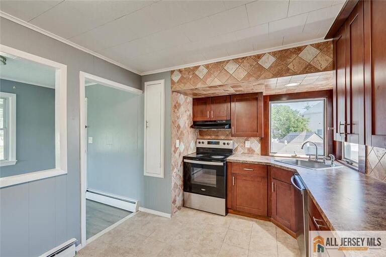 Photo 19 of 144 Bond Street, Iselin NJ 08830, Iselin, NJ