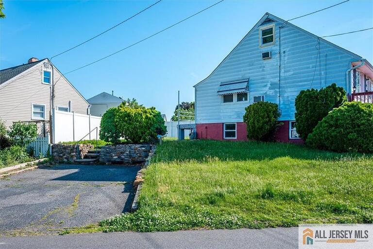 Photo 34 of 144 Bond Street, Iselin NJ 08830, Iselin, NJ