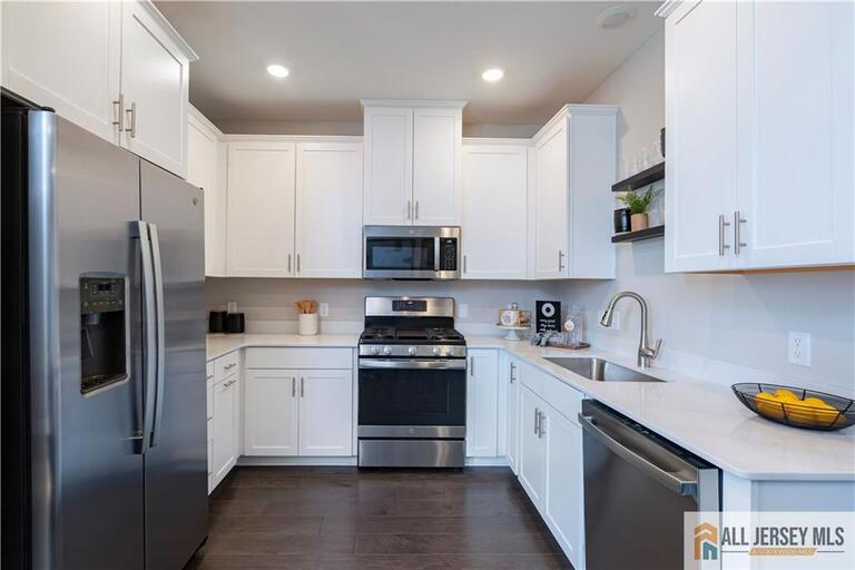 Photo 11 of 179 Leona Stewart Lane, Pennington NJ 08534, Pennington, NJ