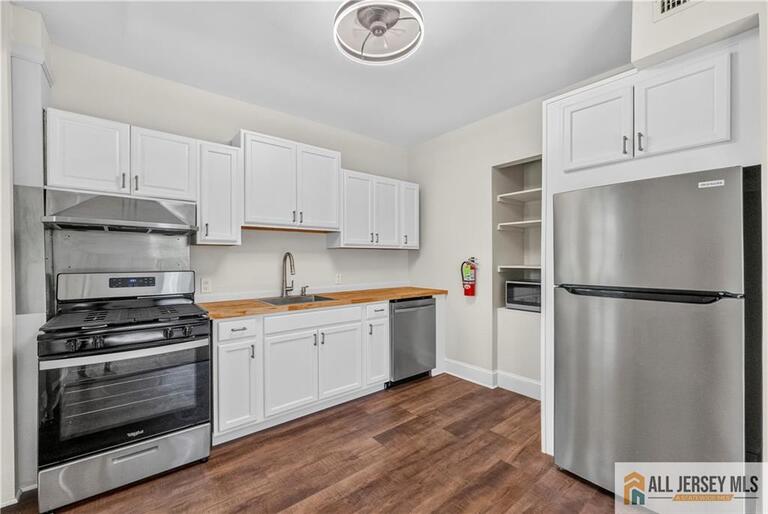 Photo 18 of 1048 Prospect Street # 1048, Ewing NJ 08638, Ewing, NJ