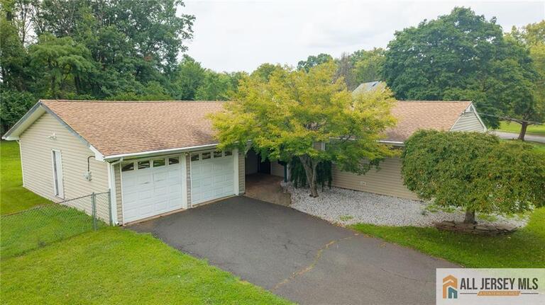 Photo 19 of 32 Lebed Drive, Franklin NJ 08873, Franklin, NJ