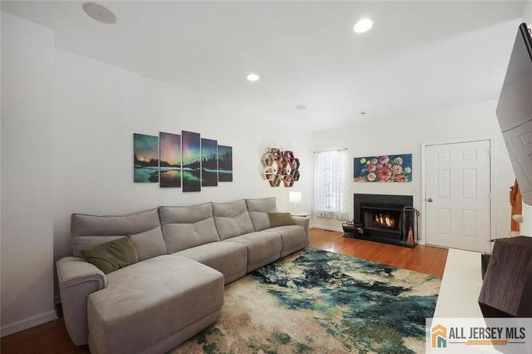 Photo 13 of 258 Pinelli Drive # 258, Piscataway NJ 08854, Piscataway, NJ