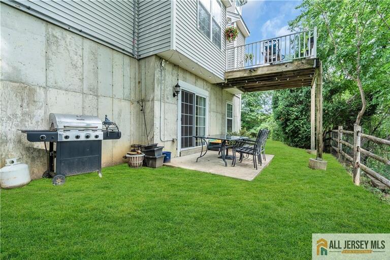 Photo 48 of 10 Biesiada Court, Sayreville NJ 08859, Sayreville, NJ
