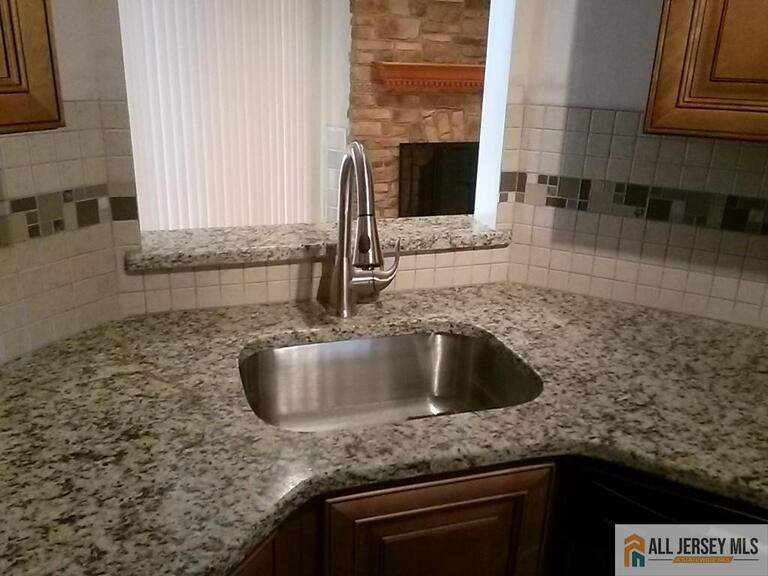 Photo 14 of 510 Sunshine Court, Sayreville NJ 08859, Sayreville, NJ