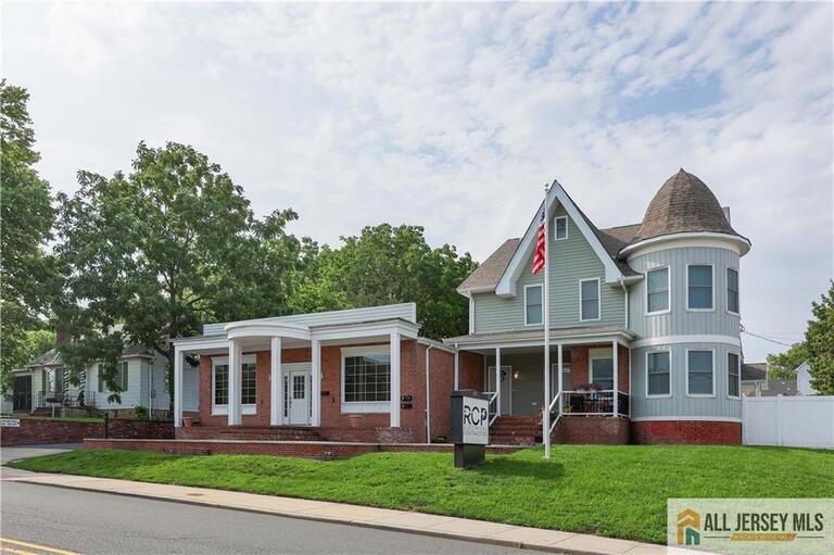 Photo 2 of 215 Washington Road, NJ 08872, , NJ
