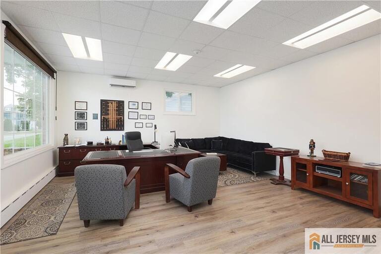 Photo 16 of 215 Washington Road, NJ 08872, , NJ