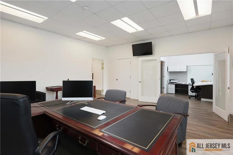 Photo 17 of 215 Washington Road, NJ 08872, , NJ