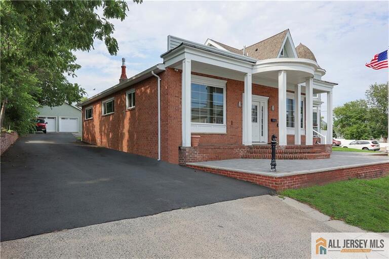 Photo 8 of 215 Washington Road, NJ 08872, , NJ